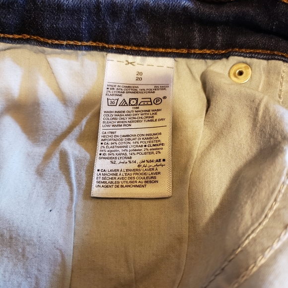 Old Navy Curvy Profile Jeans Size 20 - Picture 5 of 5